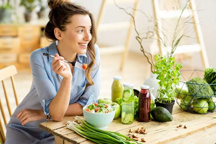 Mỡ máu cao thì sao? Làm cách nào giảm mỡ máu hiệu quả? Thay đổi chế độ dinh dưỡng giúp làm giảm mỡ máu hiệu quả